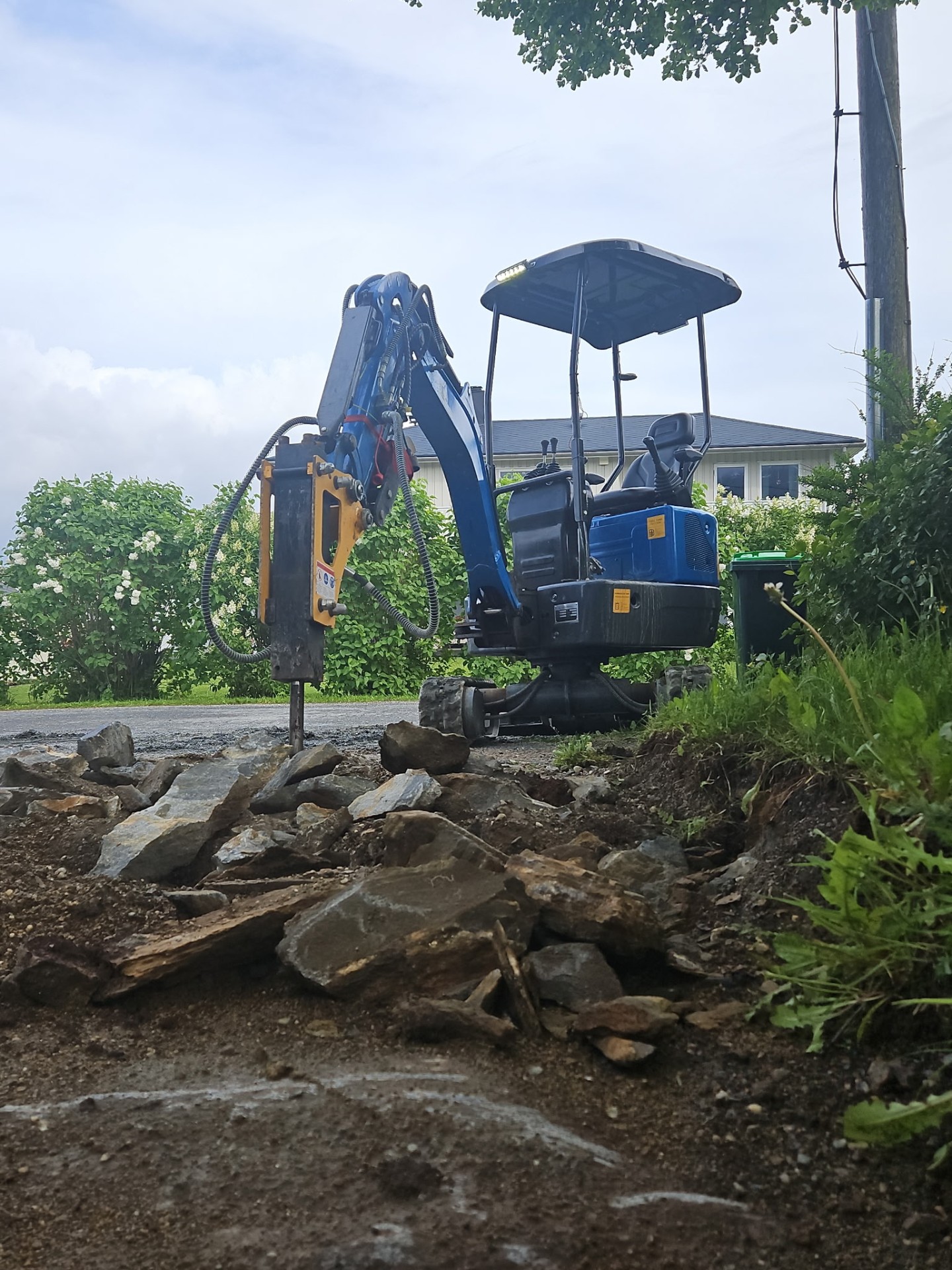 Rippa R10 med pigghammer i arbeid